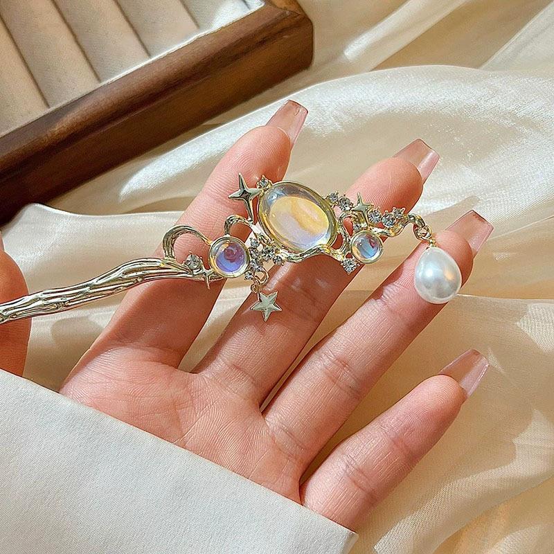 Women Accessories Wholesale - Mondstein-Haarnadel mit Stern- und Perlenquaste –