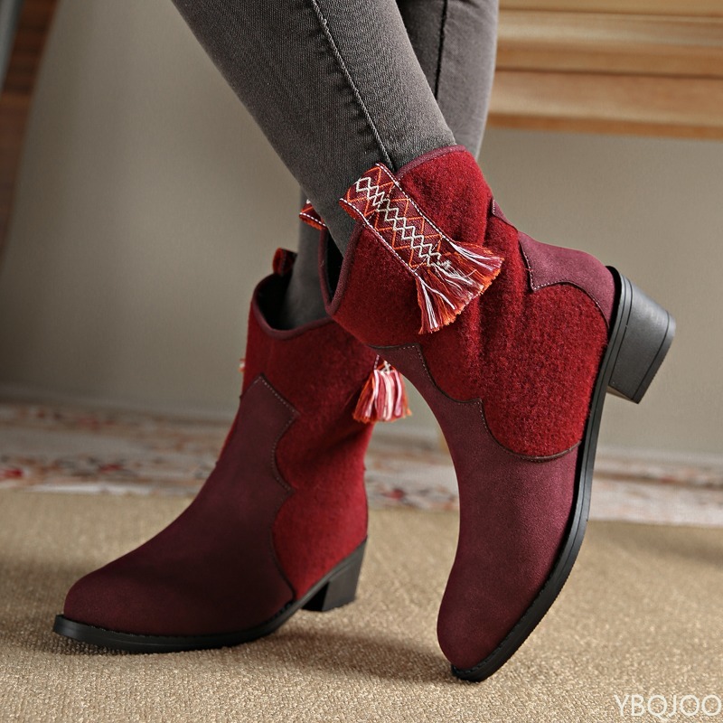 Elegante, minimalistische Dame – Women'S Accessories Trends 2025 Bewertung und Preis